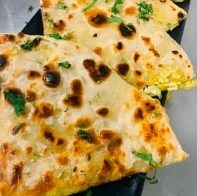 Pan Gobi Parantha