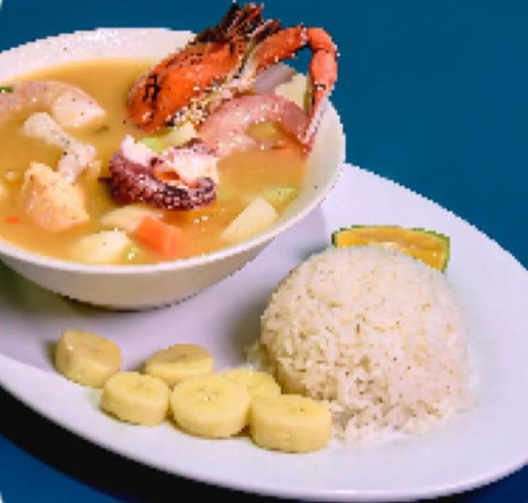 Sopa Mariscos en Leche