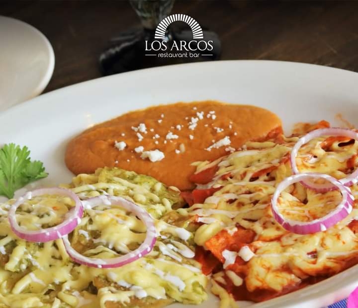 Chilaquiles Divorciados