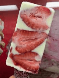Paleta Especialidad Yogurt con Fresas