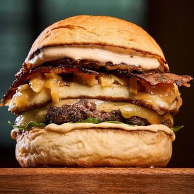 Hamburguesa Pollo/Carne+ Papitas+ Gaseosa 400 Ml
