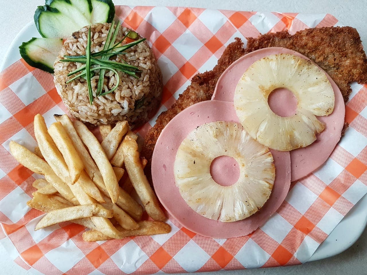 Milanesa Hawaiana