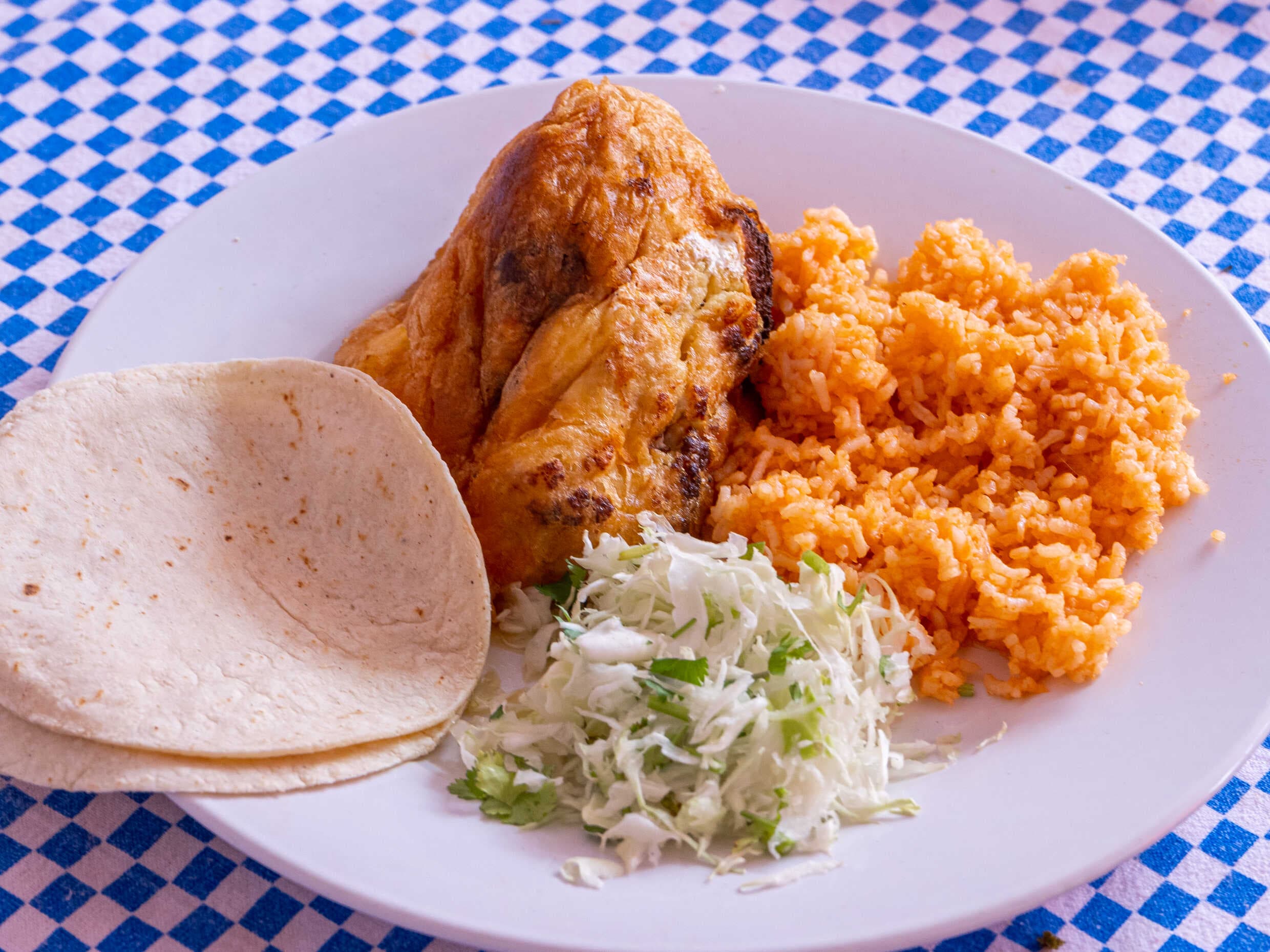 Chile Verde Relleno de Picadillo