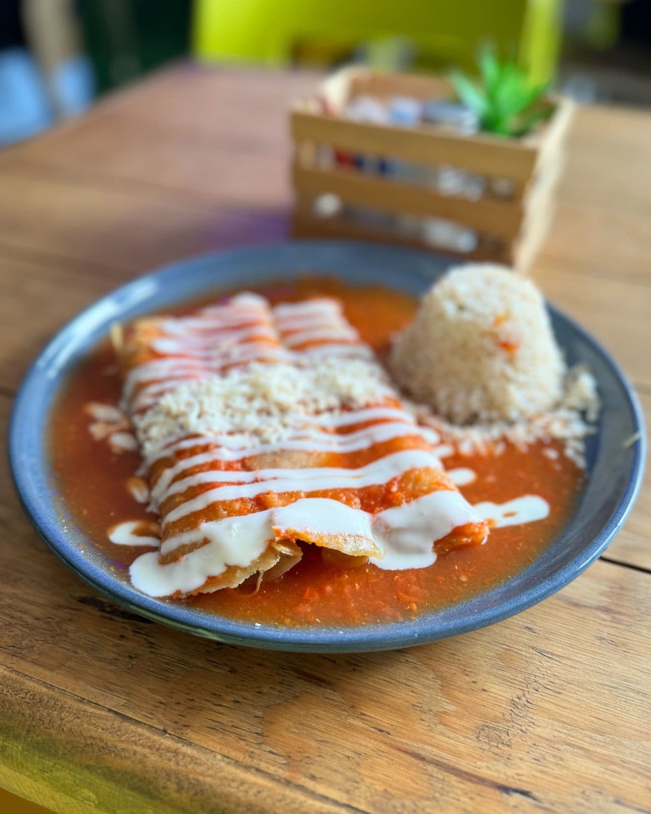 Combo Enchiladas Suizas