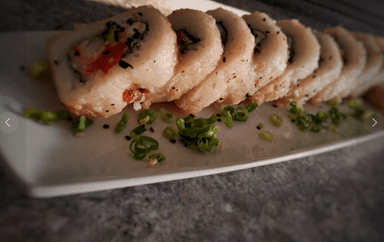 Cielo Mar y Tierra Sushi Roll