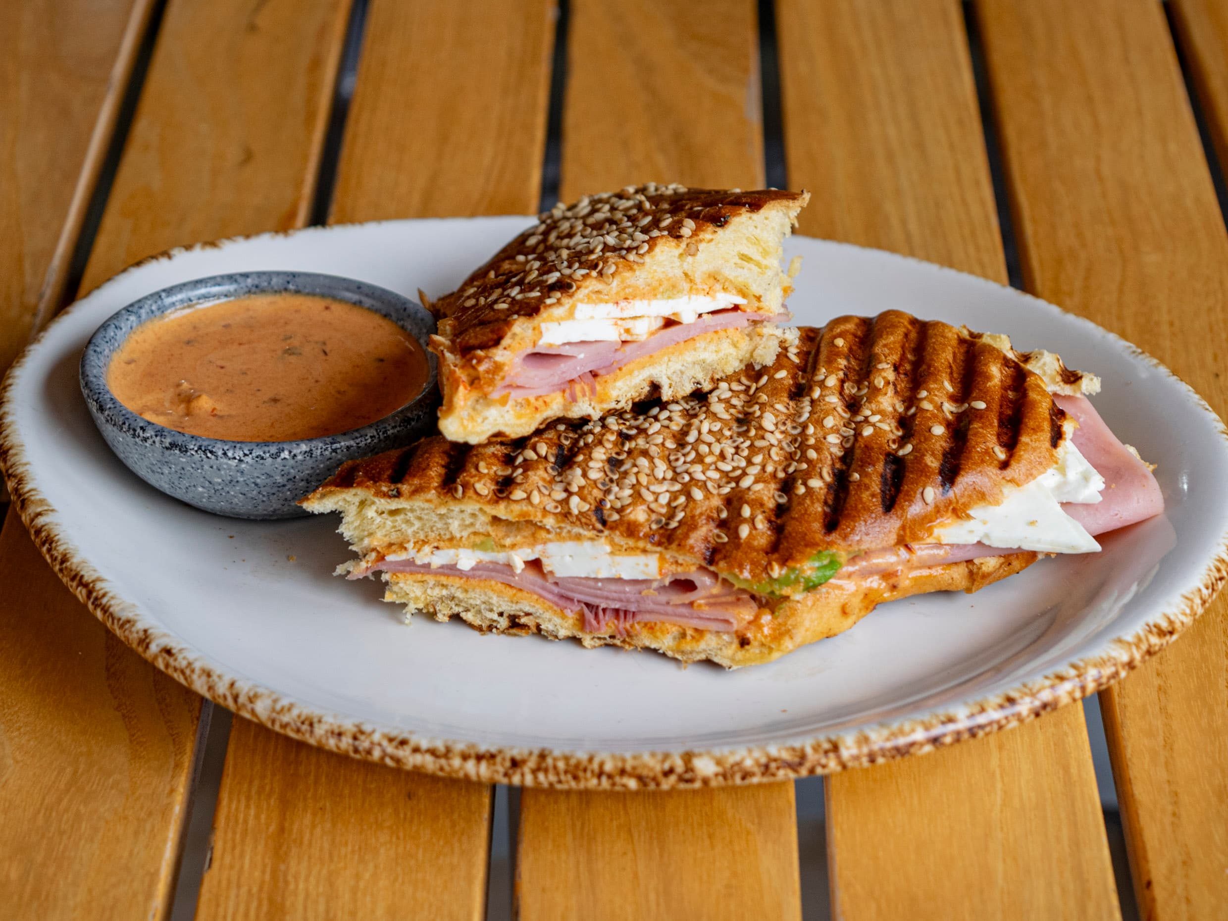 Panini de jamón de pavo