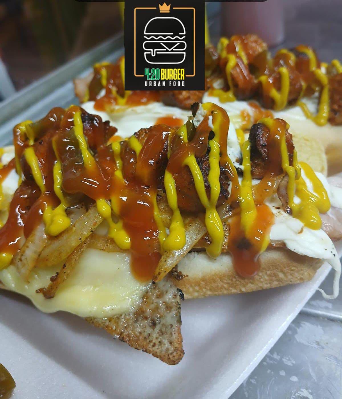 Hot dog de la especialidad que elijas