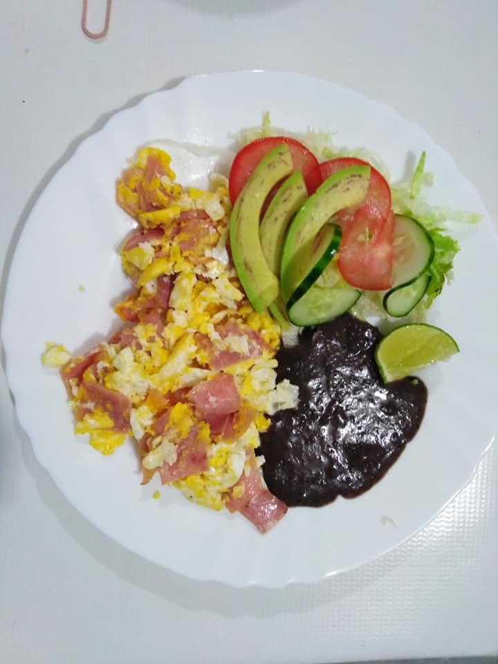 Huevos con Jamón