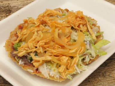 Sope de Tinga de Pollo
