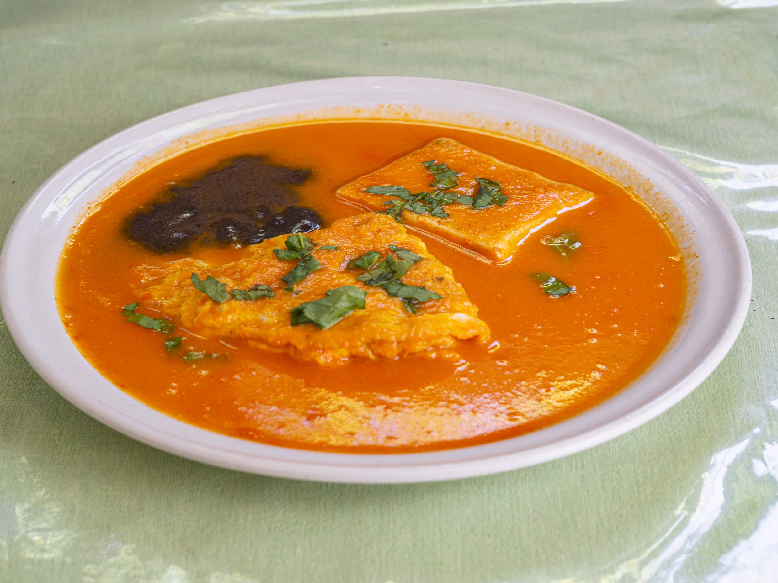 Salsa de Huevo con Queso Asado