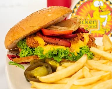 Hamburguesa grande de pollo + Refresco 400ml