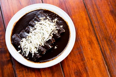 Enchiladas de Mole Oaxaqueño