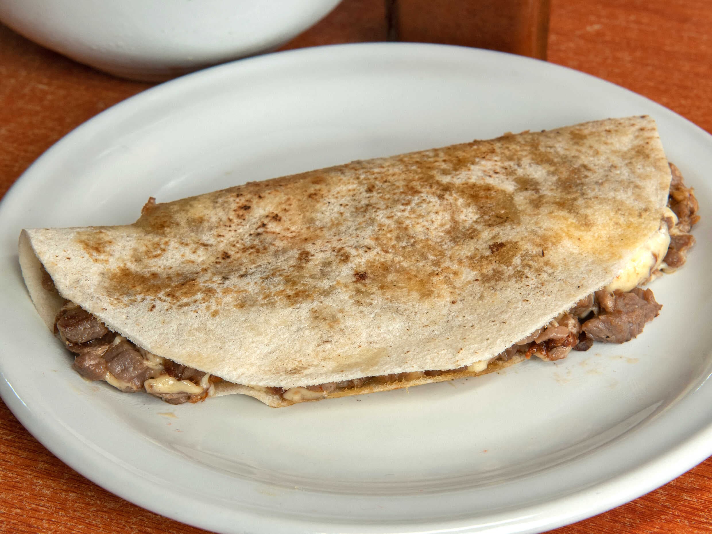 Quesadilla con Bistec