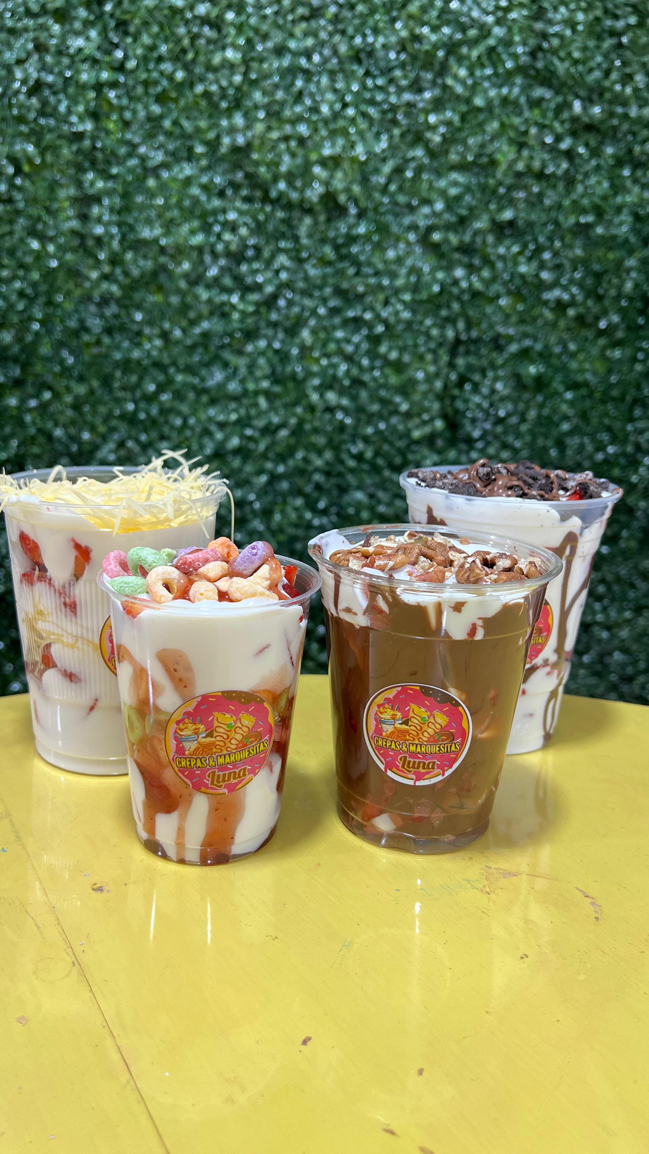 Fresas con Crema Mediana