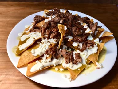 Chilaquiles con Bistec