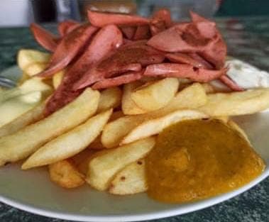 Salchipapa