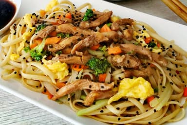 Chaomien-Yakisoba con doble Pollo