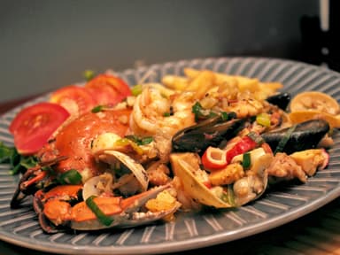 Mariscada al Ajillo
