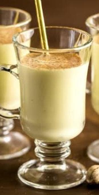Agua de Rompope