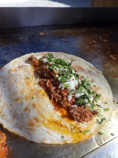 Quesadilla Gigante de Harina