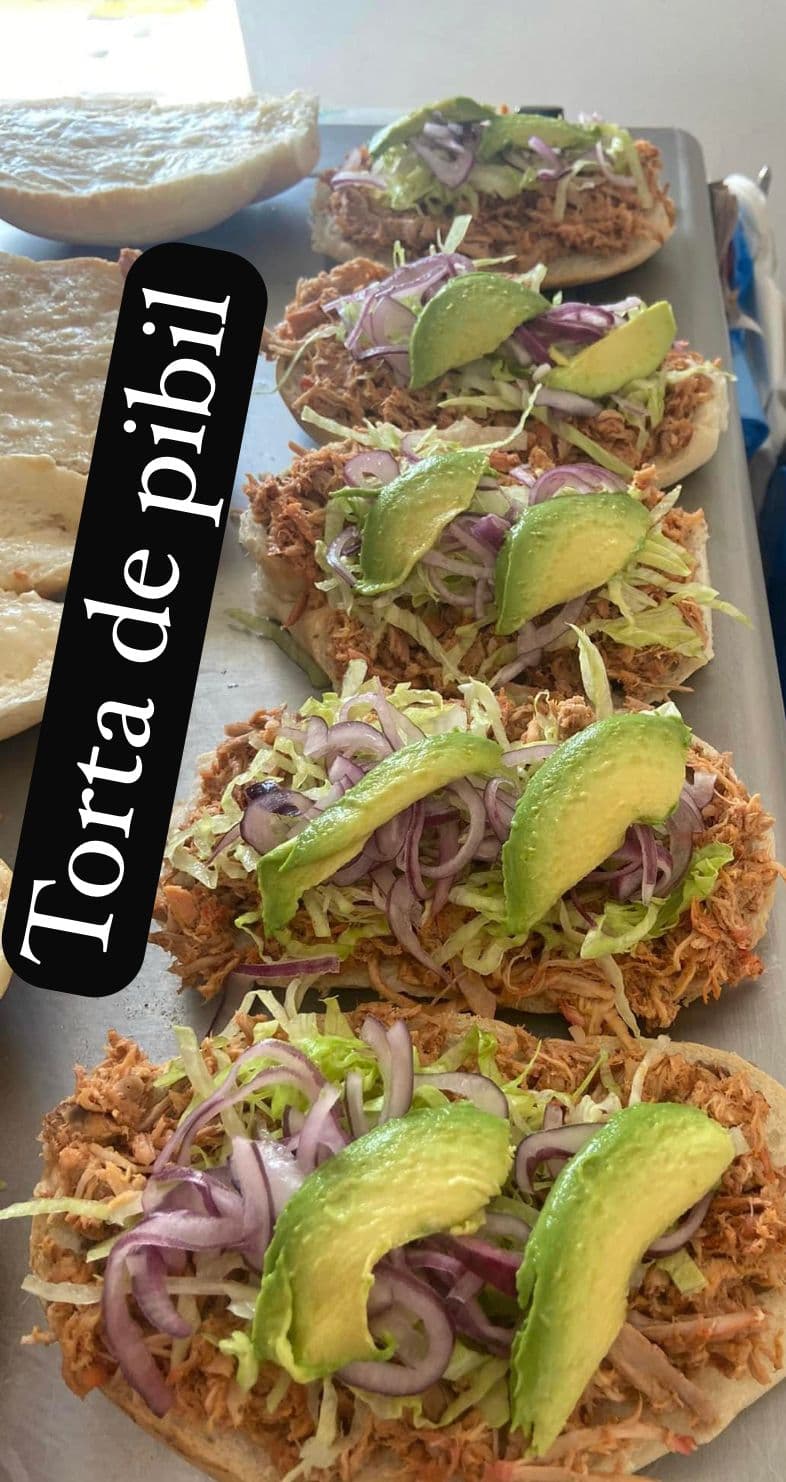 Torta de Pibil Ahogada