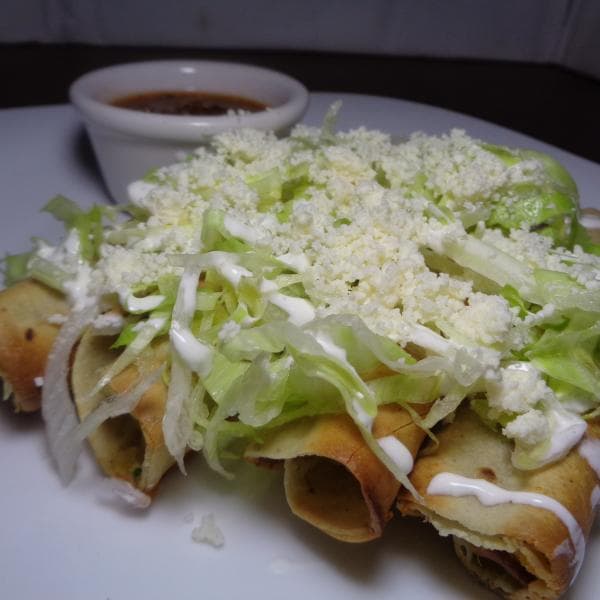 Tacos Dorados de Papa 4 pzas