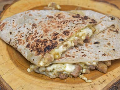 Quesadilla Asado Verde