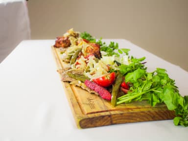 Orden de Ensalada con Aderezo