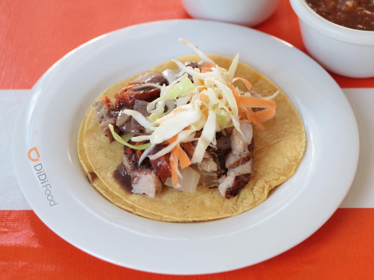 Taco de Poc Chuc con Longaniza