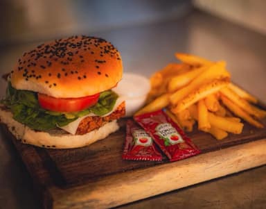 Hamburguesa Tender Con papas