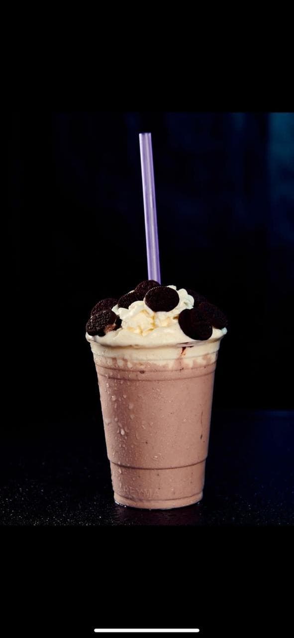 Malteada Cookies and Cream