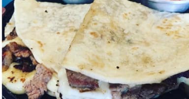 Quesadilla de Cabeza