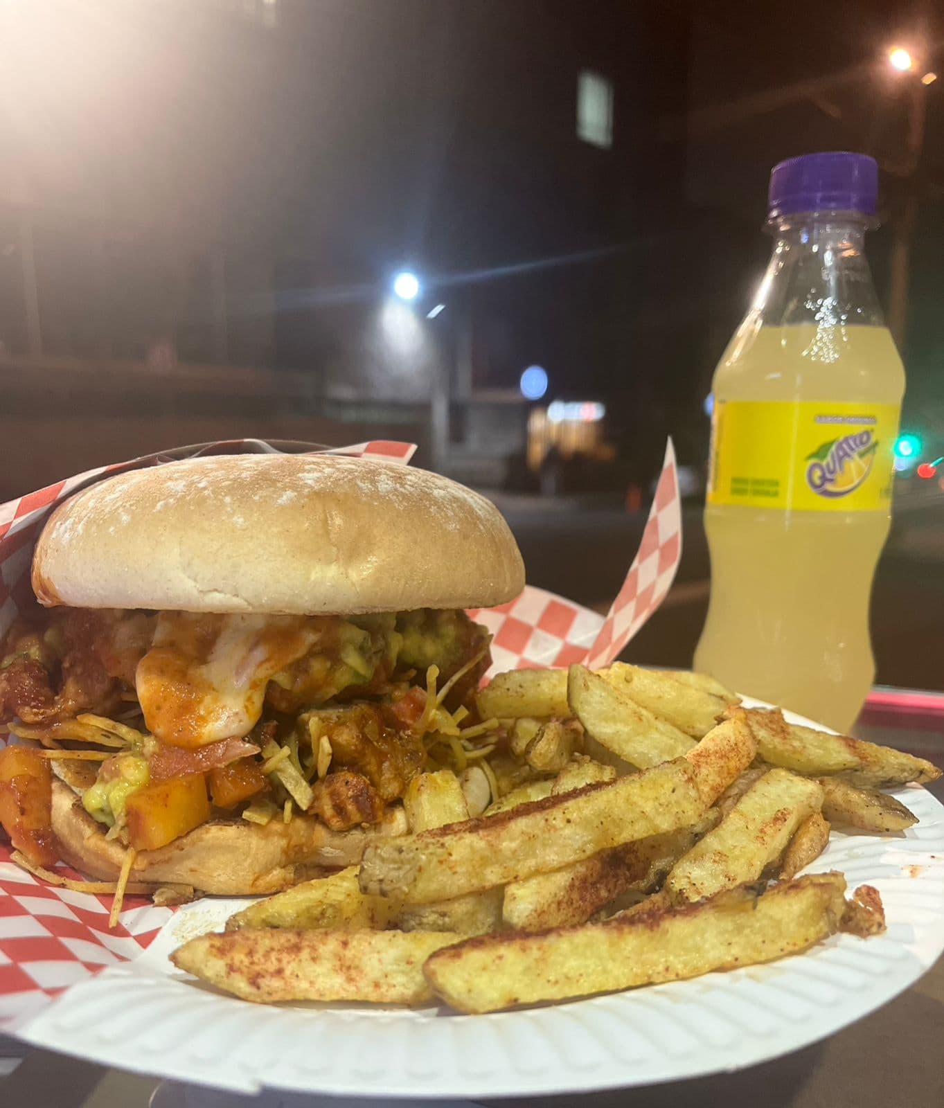 Combo Hamburguesa Mexicana