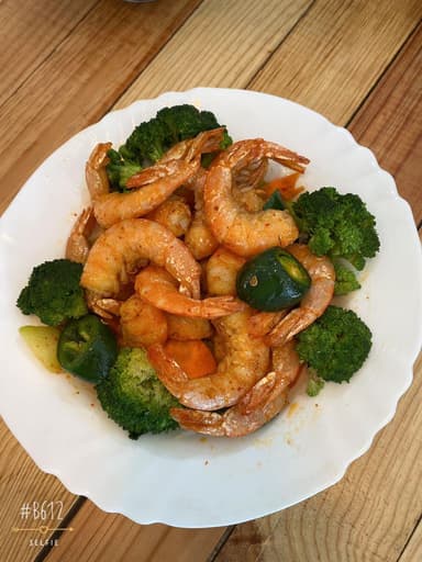 Camarón Grande Guisado y Arroz o Espagueti