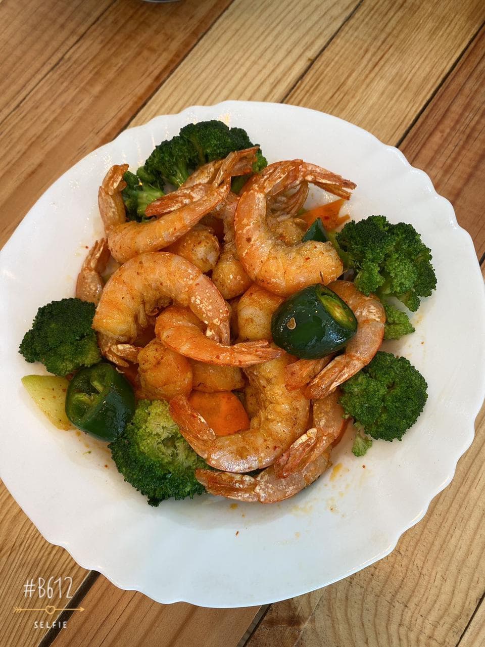 Camarón Grande Guisado y Arroz o Espagueti