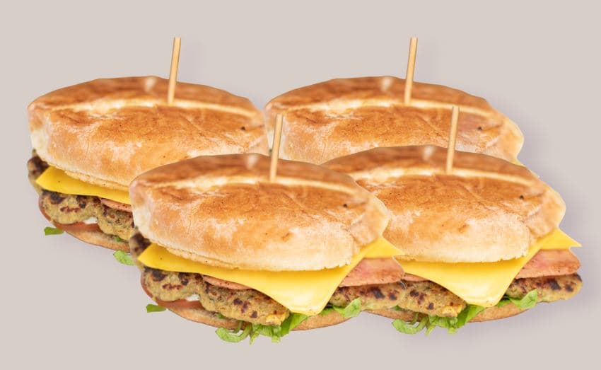 4 Hamb Carne + 2 Papas + Coca Cola 2L