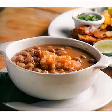 Sopa de Frijoles