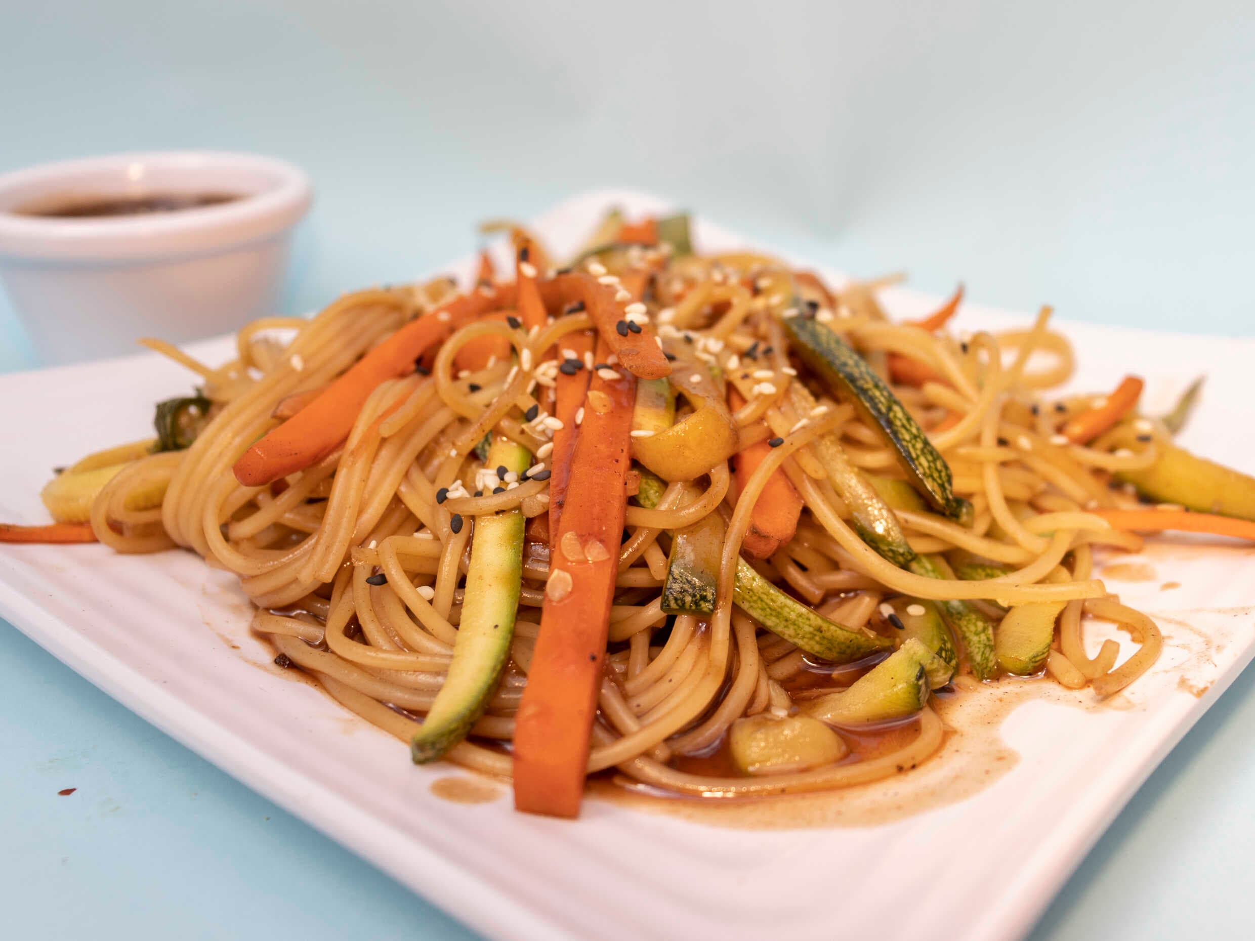 Pasta Yakinoodle Verdura