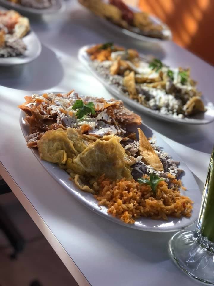 Chilaquiles Con Chipotle