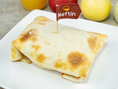 Perro Árabe Neftin
