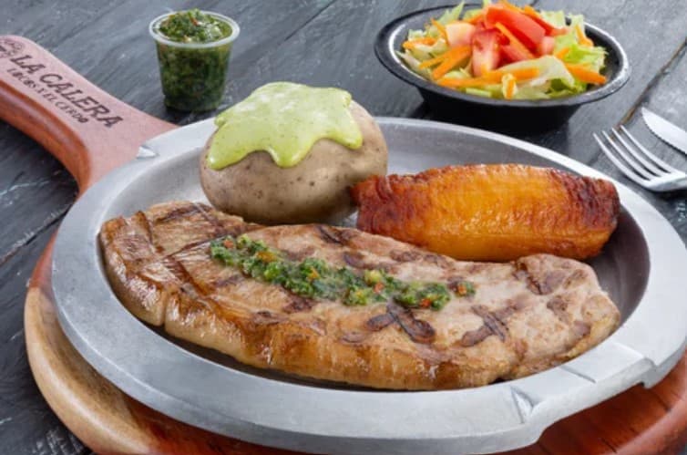 Combo para Dos Churrasco de Cerdo