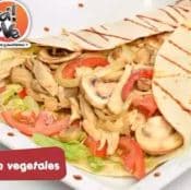 Combo POLLO CON VEGETALES + Jugo del Dia + Postre