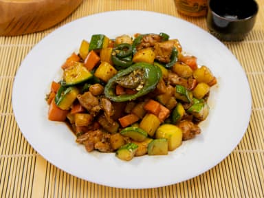 Pollo Almendrado (Grande) 鸡丁大盒