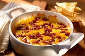 Queso fundido con chorizo