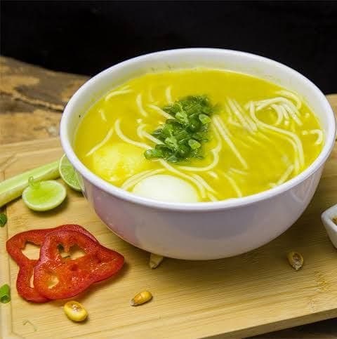 Caldo de Gallina con Presa
