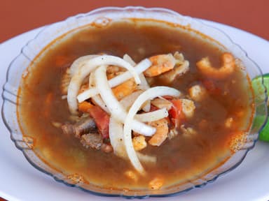 Combo Sopa Marinera + Refresco