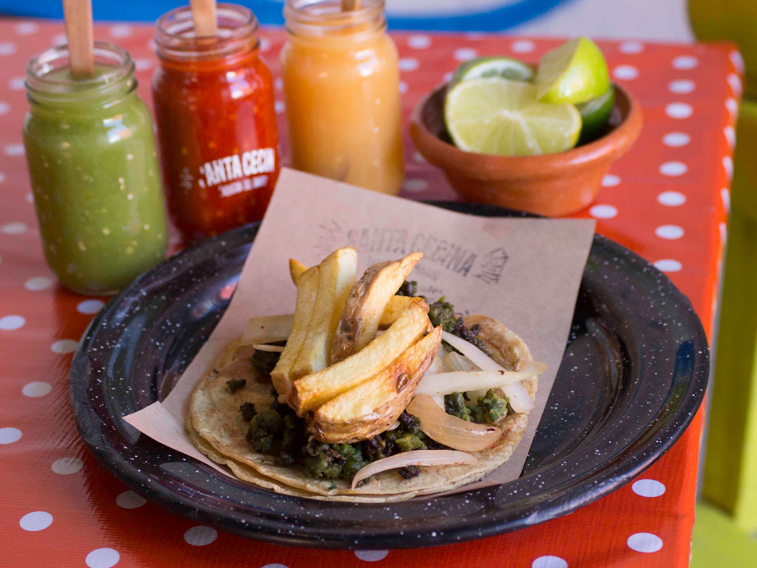 TACO CHORIZO VERDE ALMENDRADO