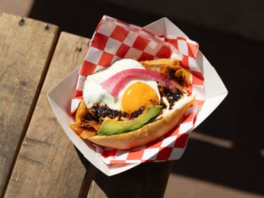 Torta de Chilaquiles