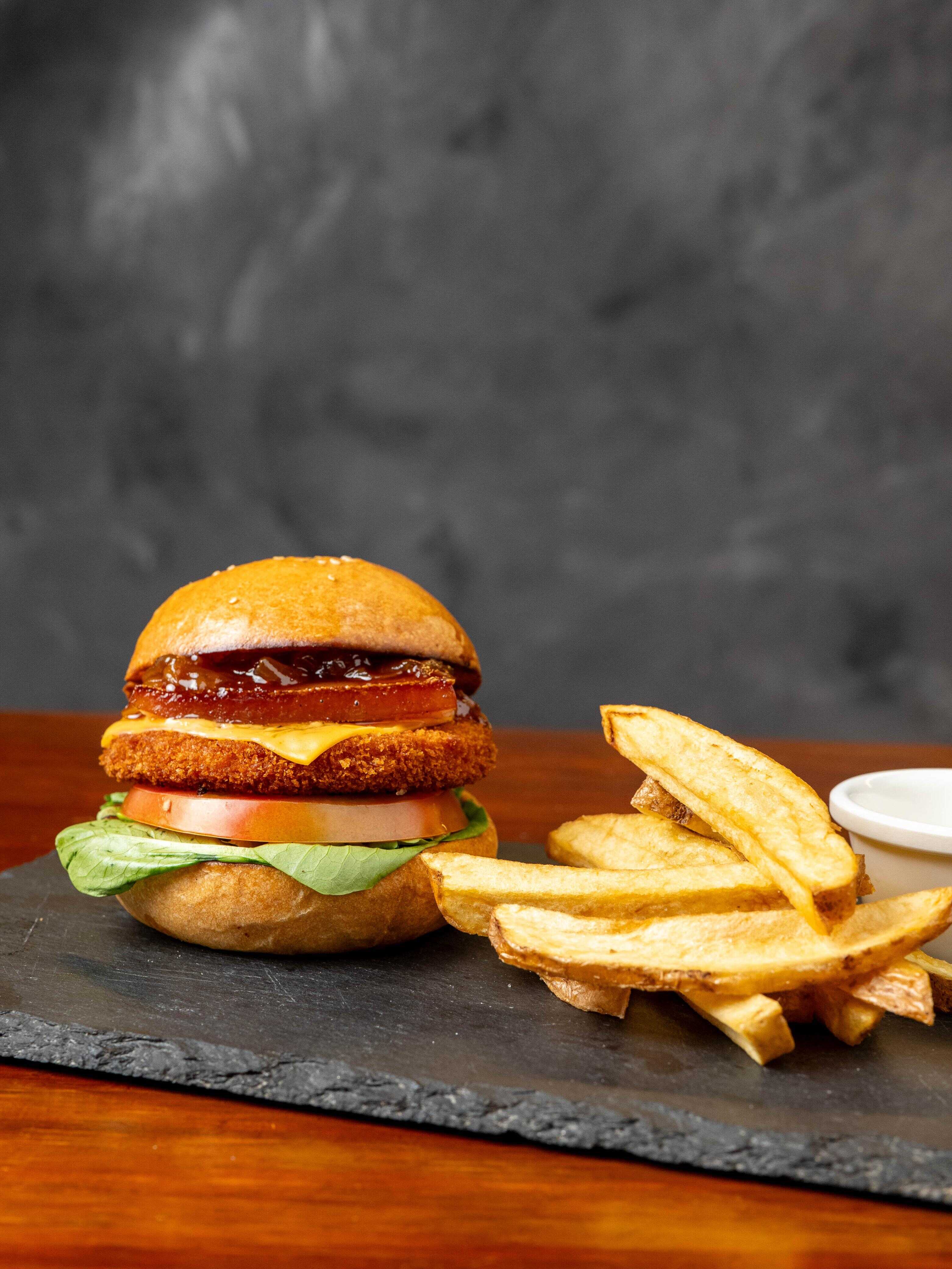 Chicken Burger + Papas