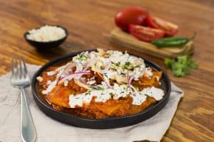 Chilaquiles en Salsa de Chicharrón